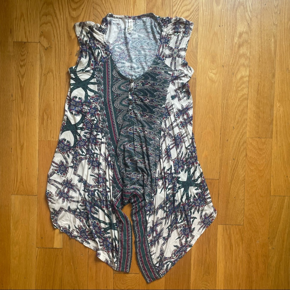 Boho Hi-lo Hankerchief Hem Top Small Multicolored